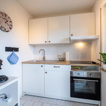 Eg Wohnung, Zentral, Top Anbindung, Mit Grosser Terrasse ドレスデン エクステリア 写真